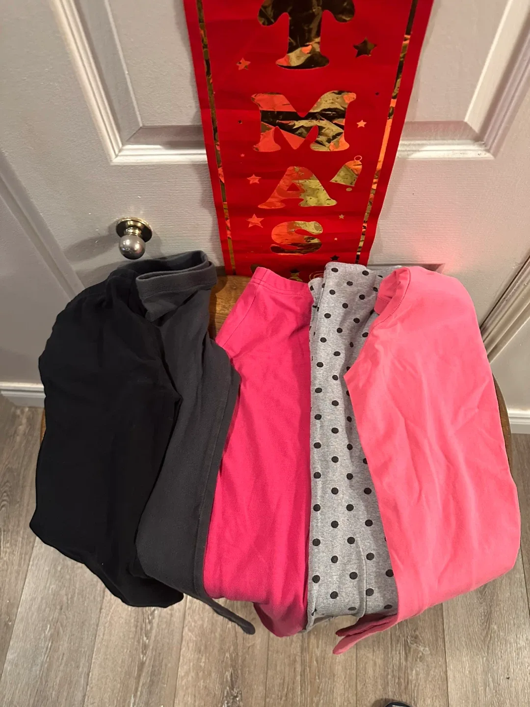 9 Girls' Clothes Bundle - Size 6 image indicator(3)