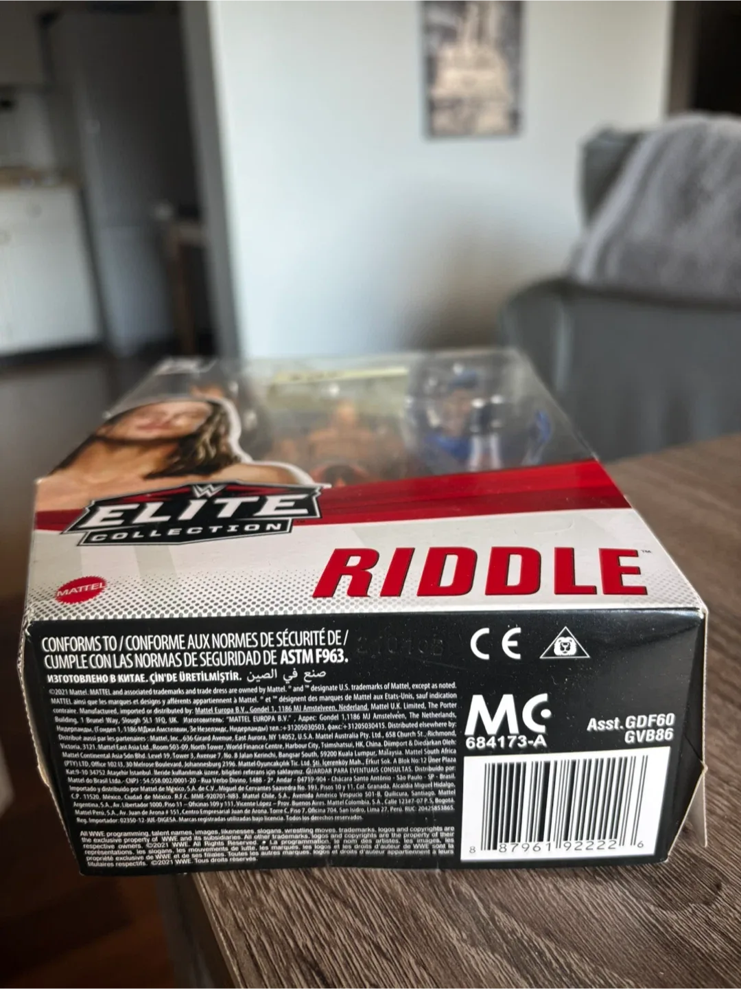 WWE Elite Collection Series 88 MATT RIDDLE Action Figure image indicator(6)