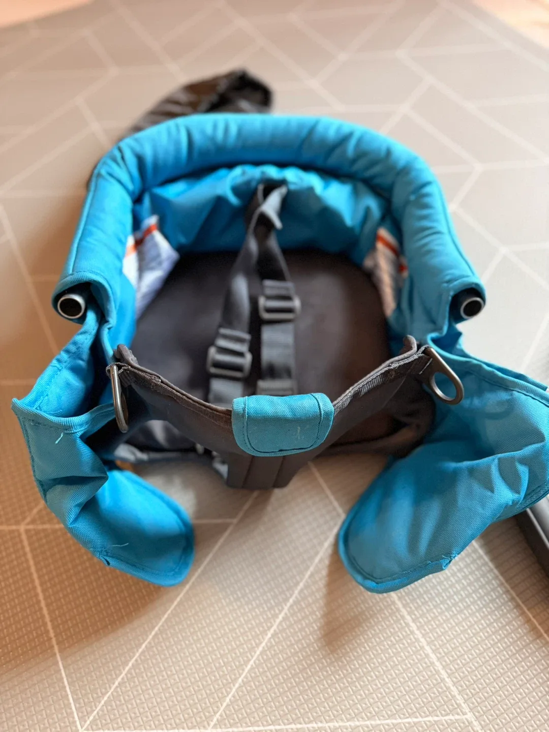 Inglesina Fast Table Chair - Portable High Chair image indicator(7)