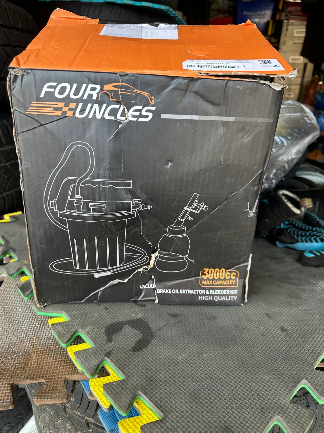 Four Uncles Brake Oil Extractor & Bleeder Kit - New