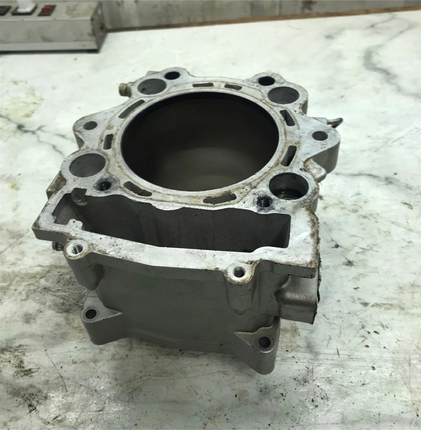 Yamaha Rhino Grizzly 660 Engine Cylinder - photo 4