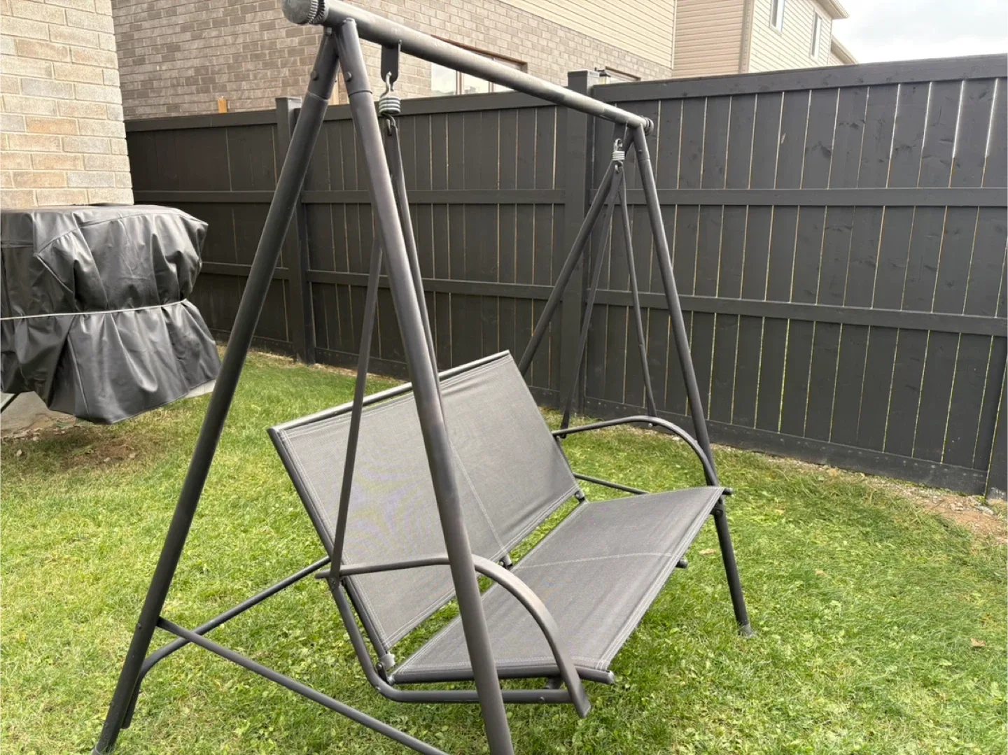 Outdoor Patio Swing Bench - black