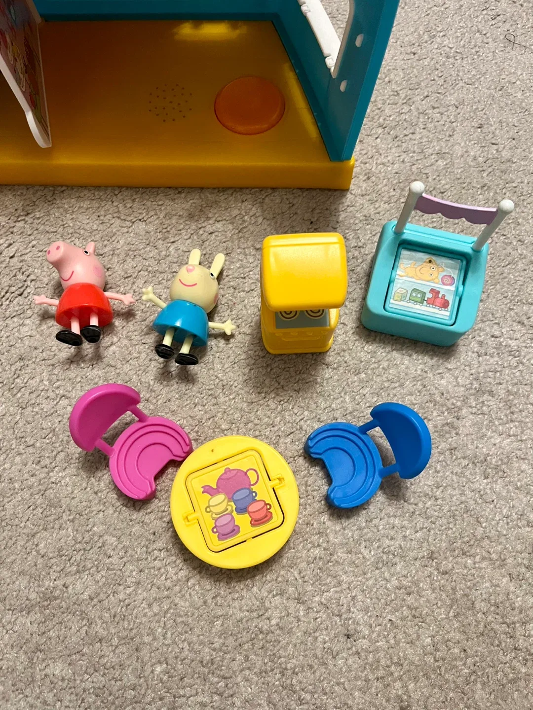 Peppa Pig’s House Playset image indicator(2)