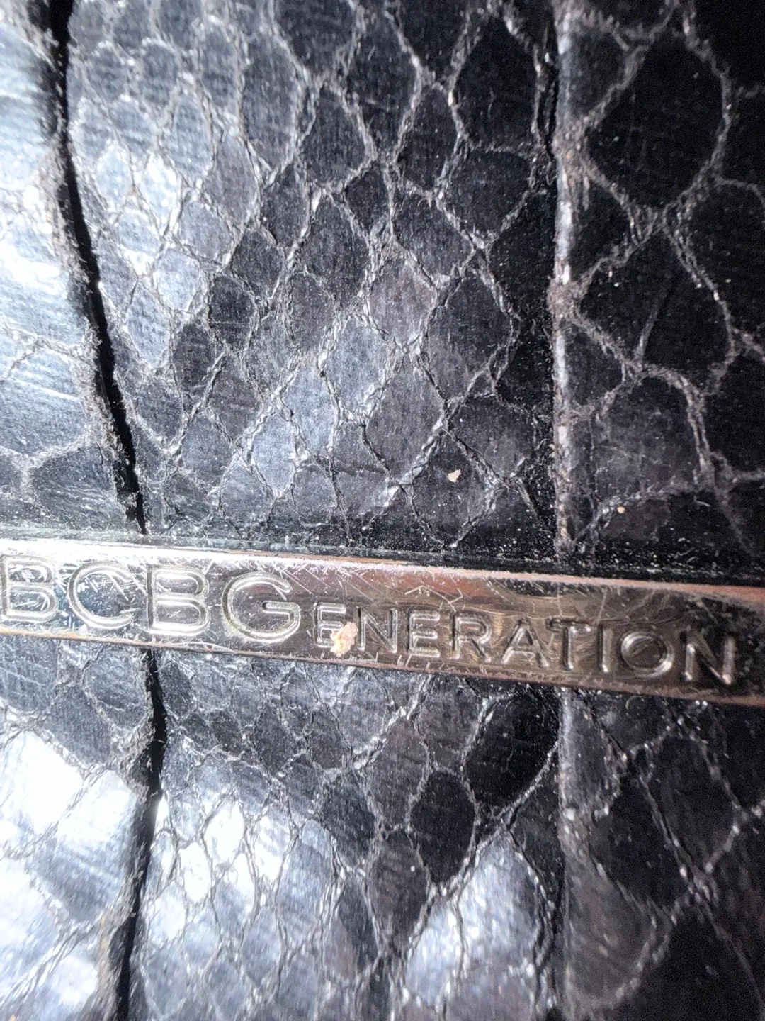 BCBGeneration Black Snakeskin Chain Bag image indicator(2)