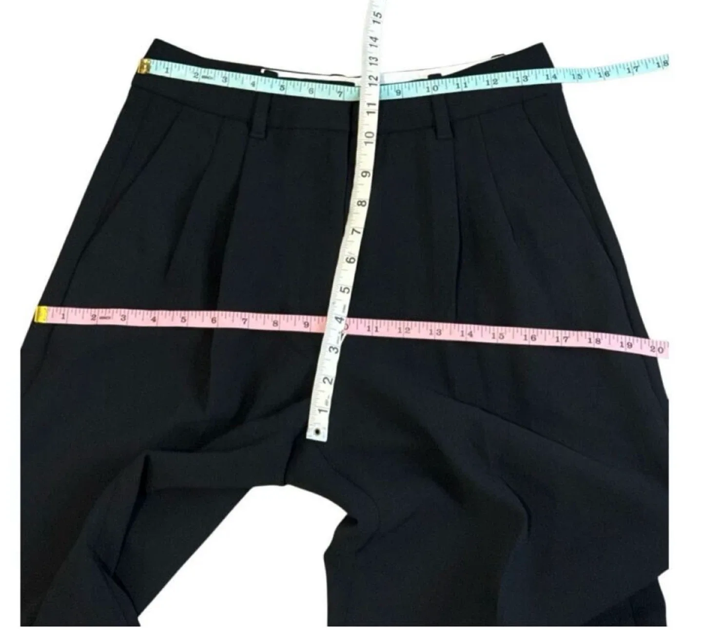 Aritzia Effortless Pant - Size 6 Black image indicator(4)