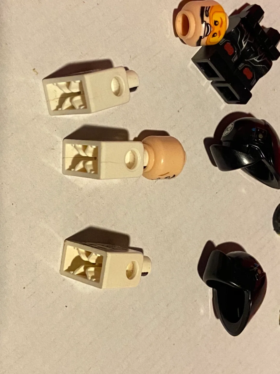 Lego  Star wars Minifigure Parts image indicator(3)