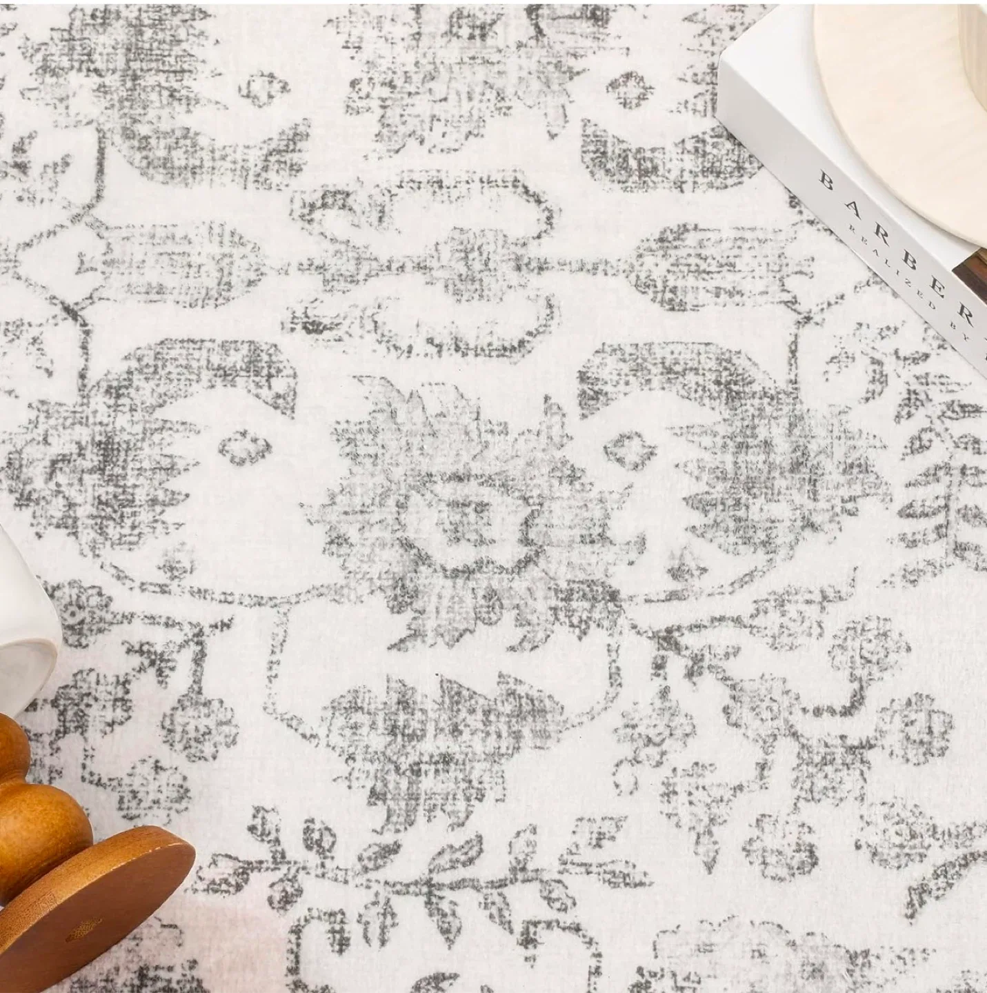 Area Rug - Easy Clean & Pet-Friendly 8 x10 rectangular image indicator(6)