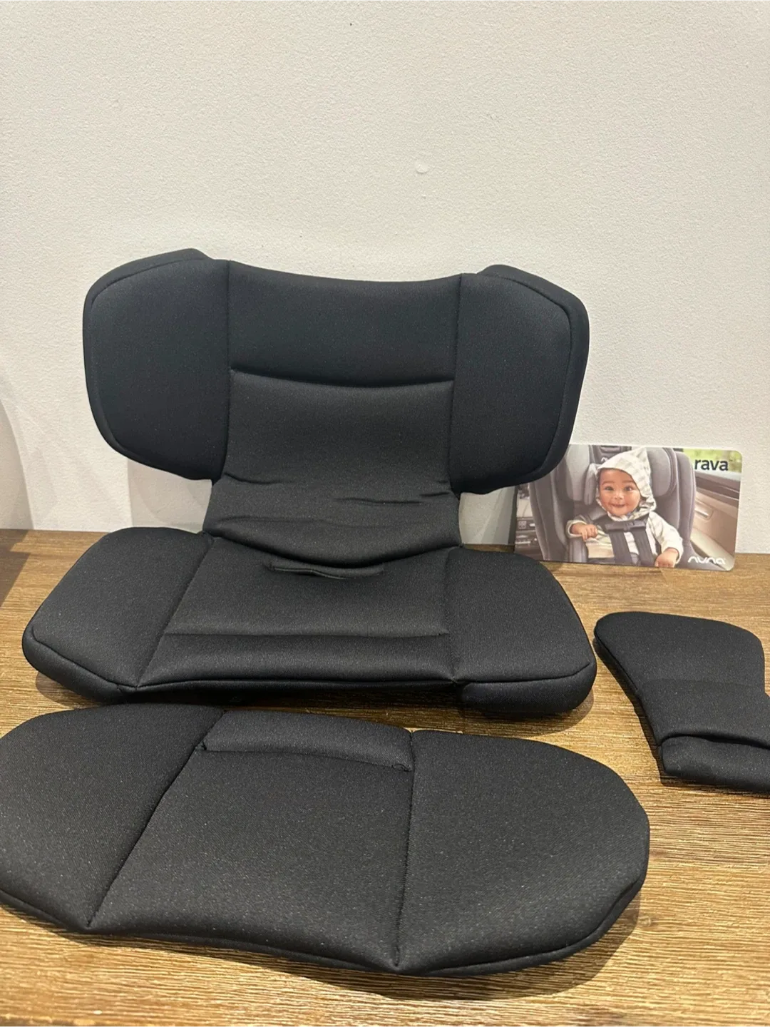 Nuna Rava Car Seat infant Inserts - Black