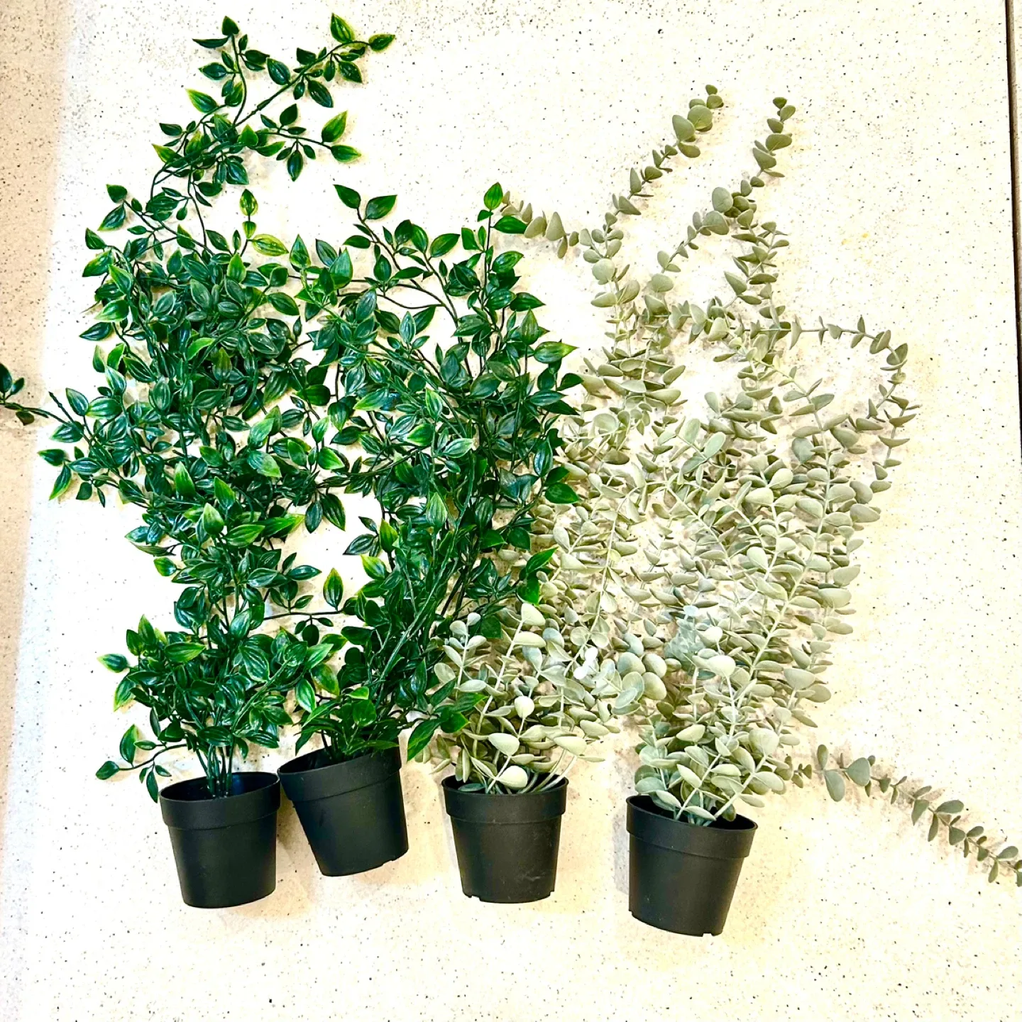 High Quality Artificial Greenery Home + Staging image indicator(3)