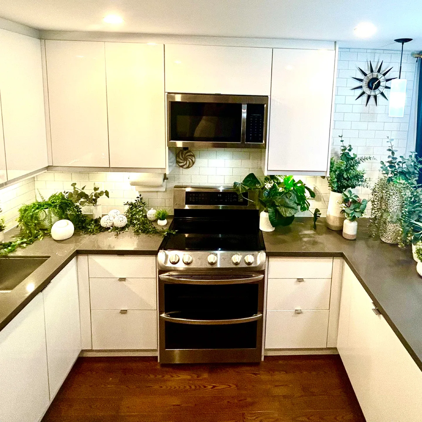 High Quality Artificial Greenery Home + Staging