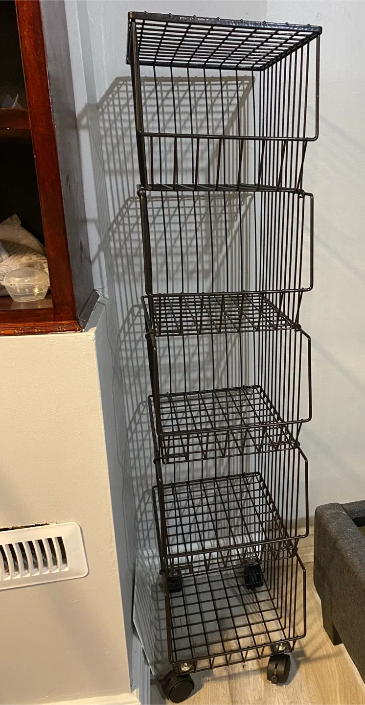 Rolling  Basket Organizer