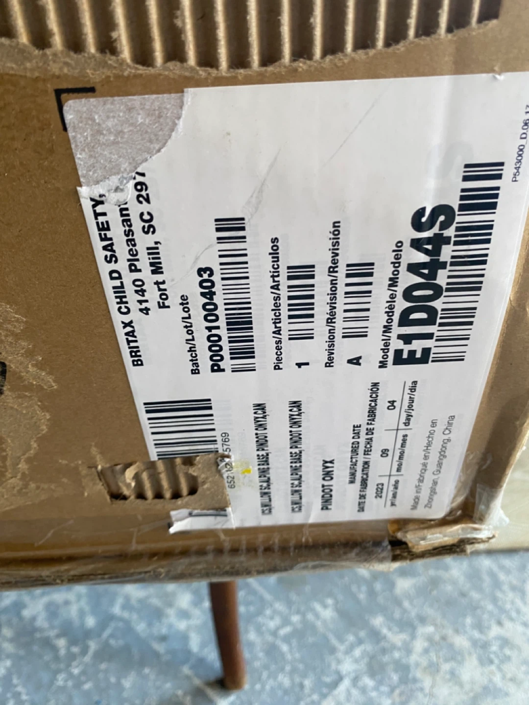 Britax Willow SC Infant Car Seat - New in Box! - photo 3