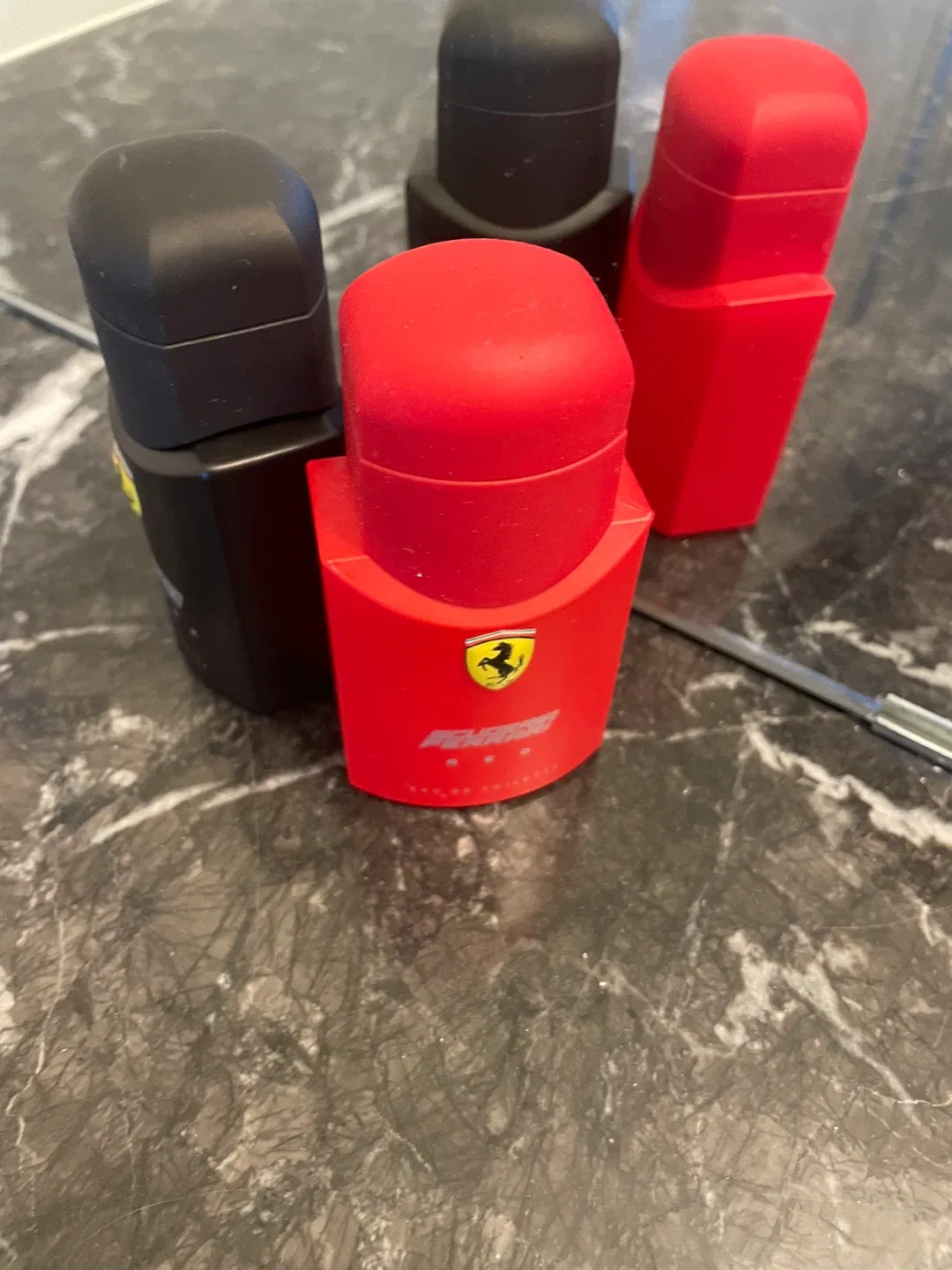 Ferrari Red & Black Eau de Toilette image indicator(4)