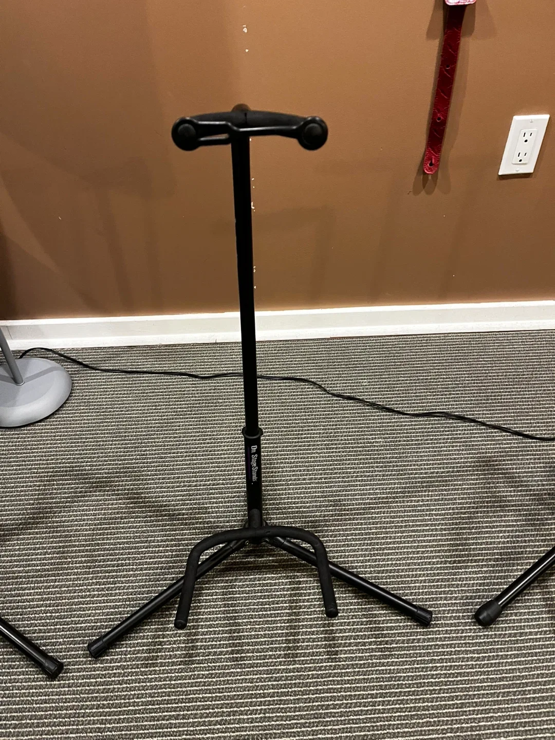 3 Guitar Stands image indicator(3)
