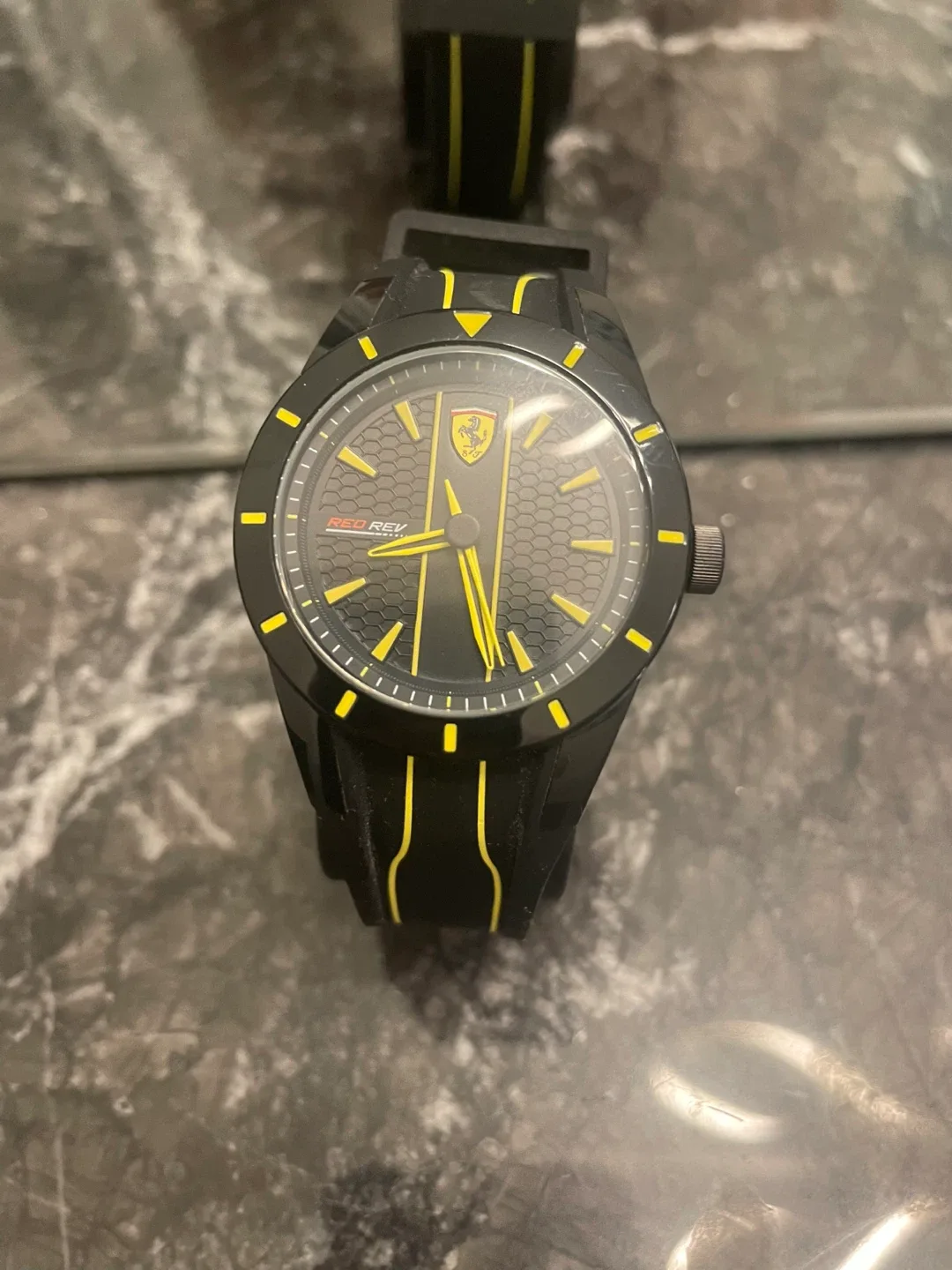 Ferrari Red Rev Forza Watch - New in Box! image indicator(4)