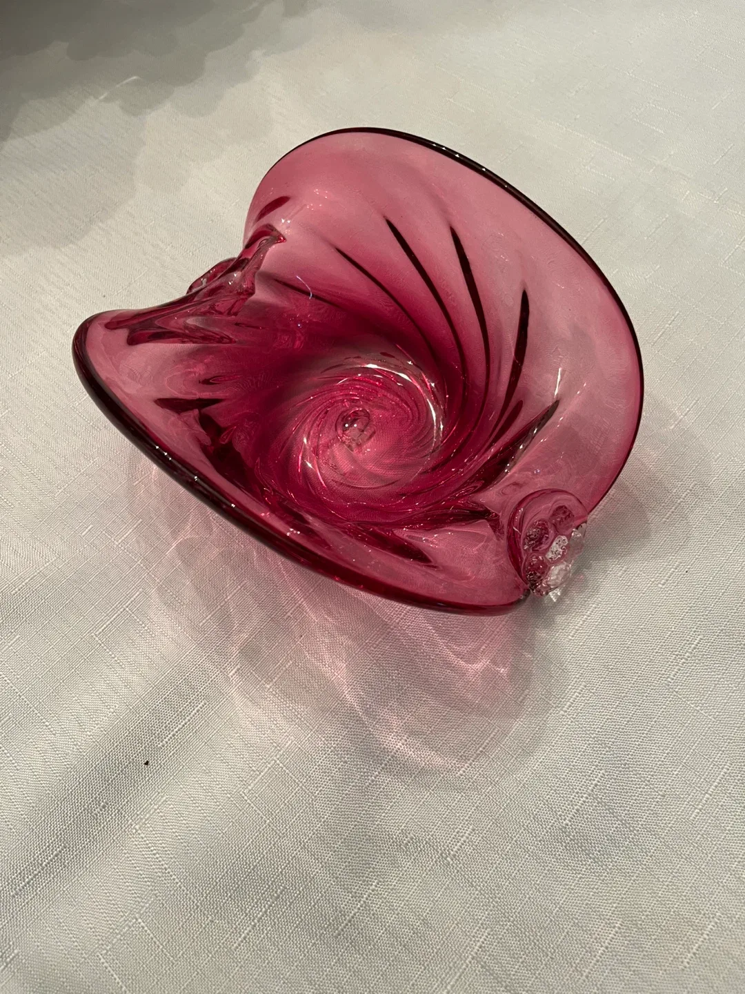Cranberry Decorative Glass Bowl and Fruit image indicator(2)