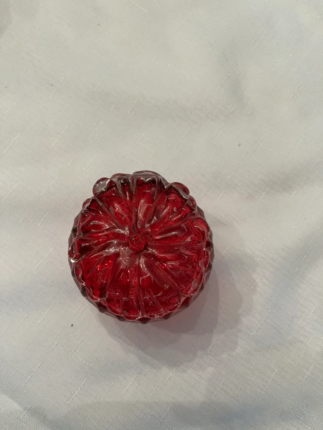 Cranberry Decorative Glass Bowl and Fruit image indicator(9)