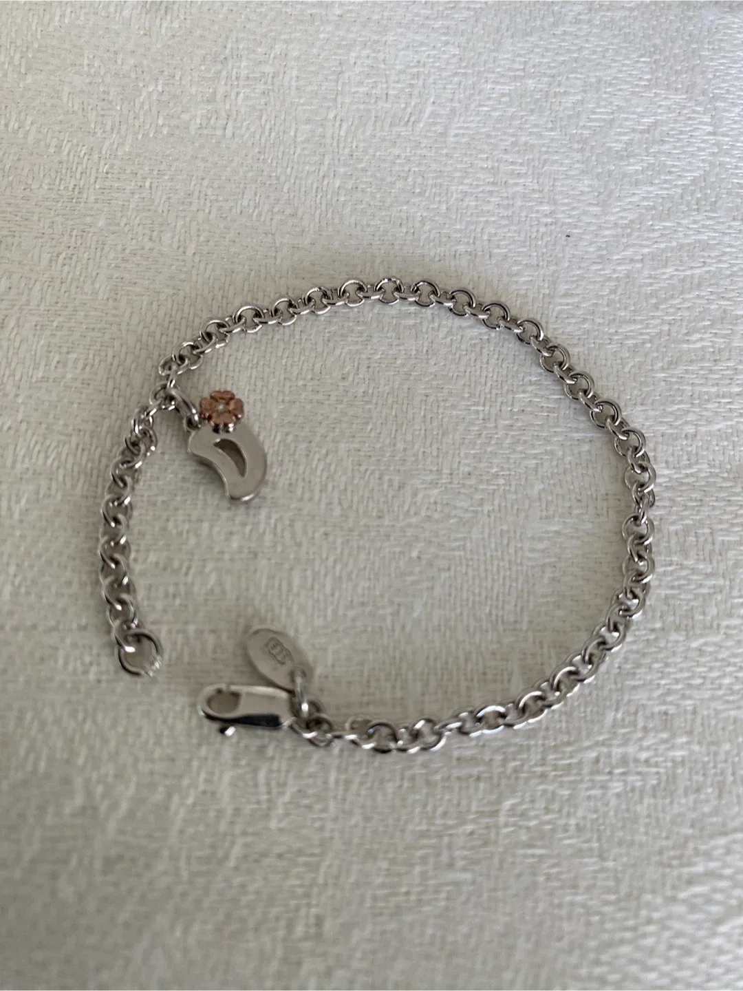 Brand new 925 Silver Bracelet with D-letter Charm