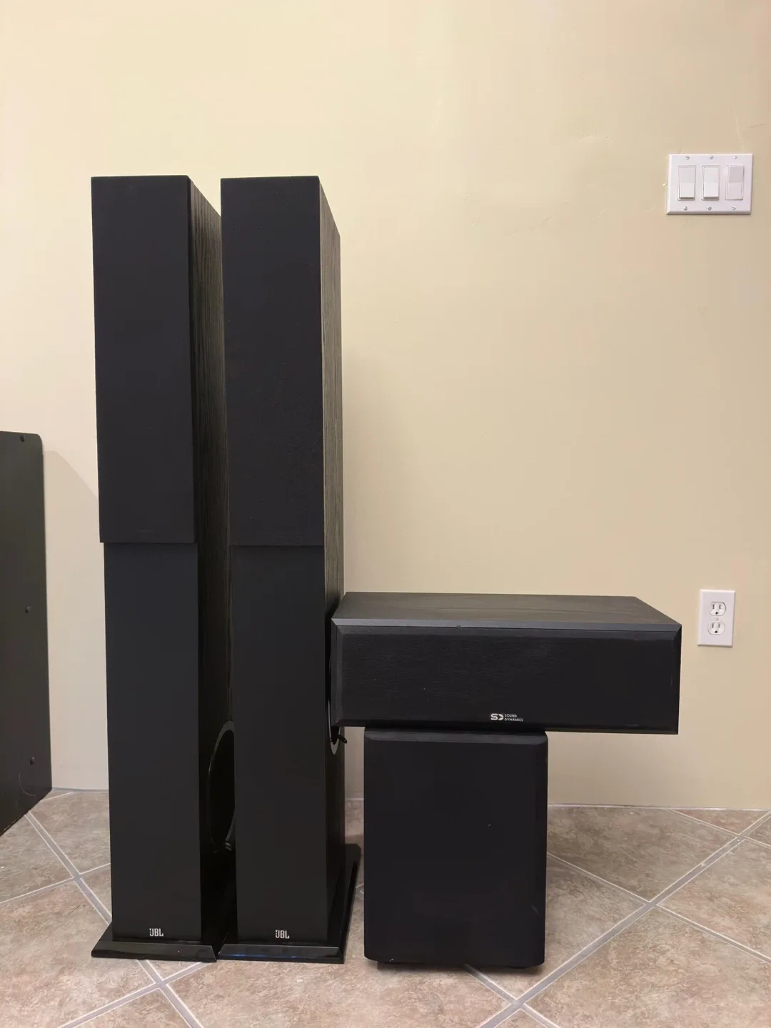 Home Theatre - $500 (4 items) image indicator(3)