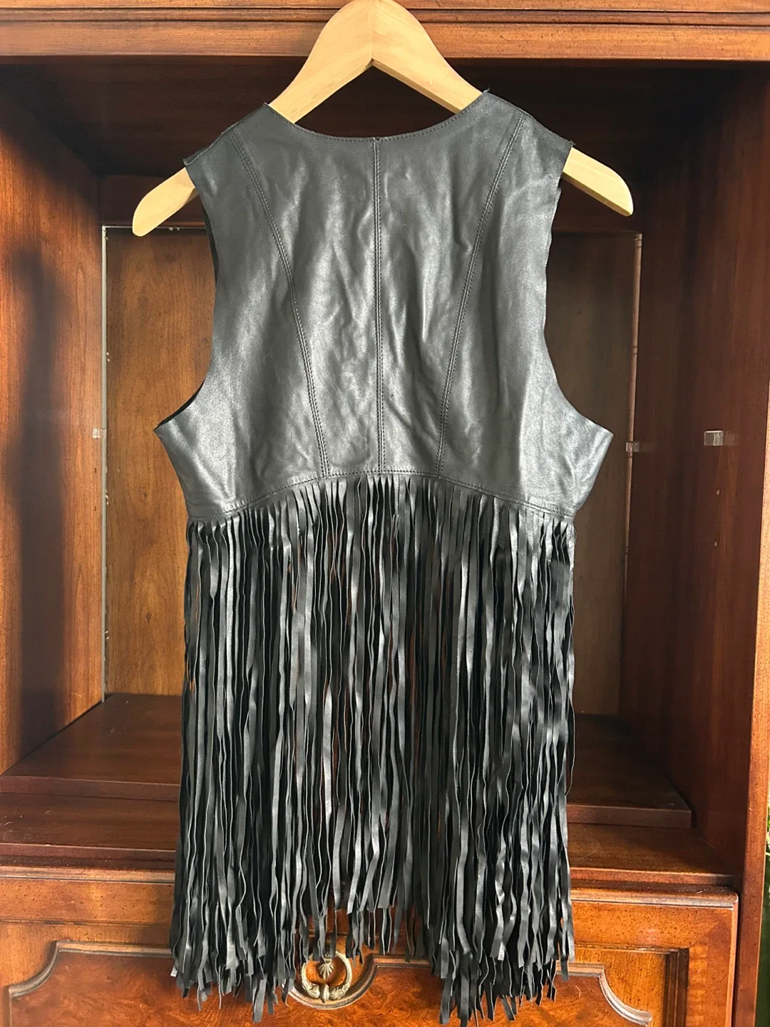 Lamarque Sonia Leather Fringe Vest - Size M image indicator(2)