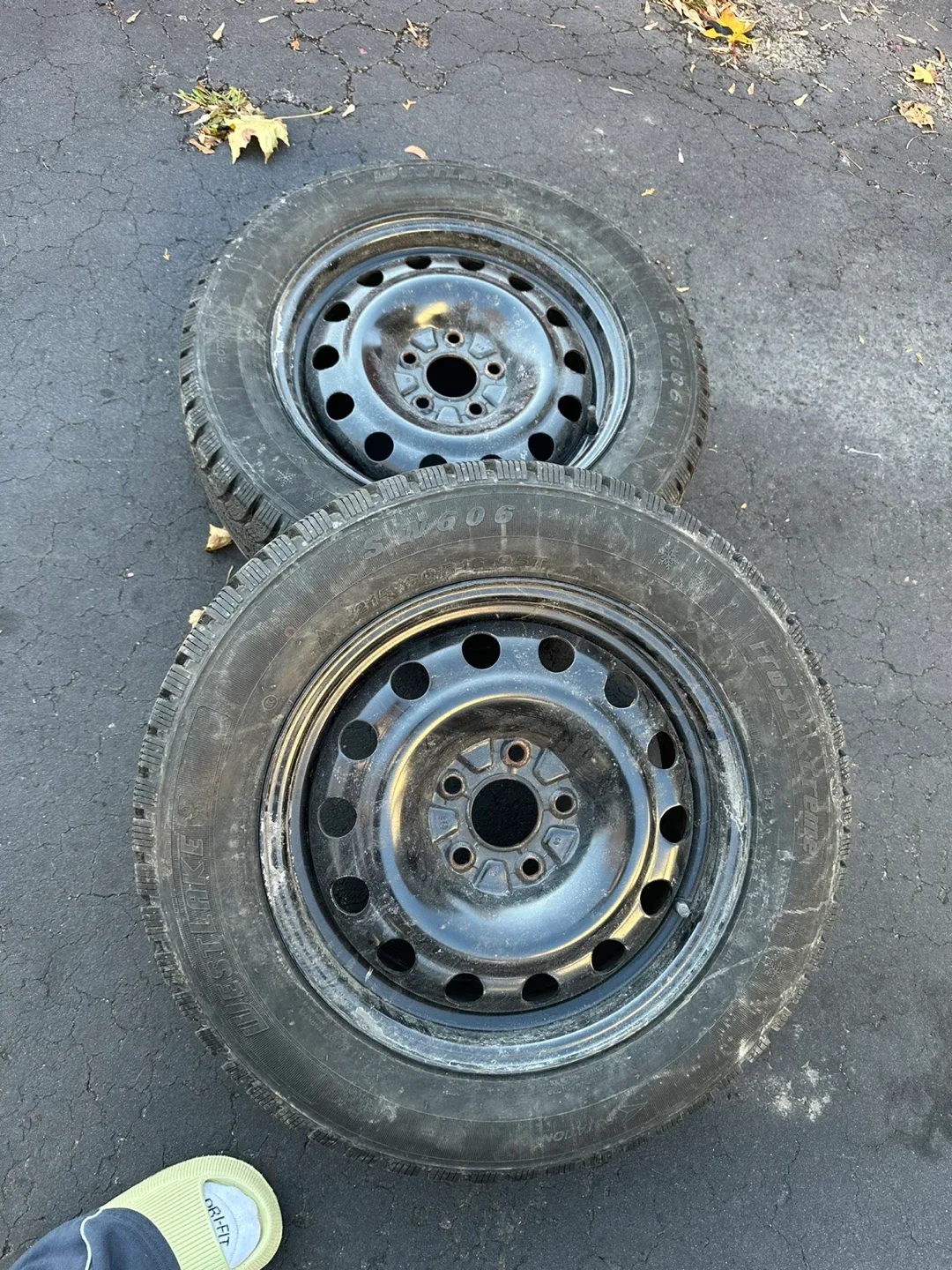 Honda HRV 2023 Winter Tires w/ Steel Rims 215/60R16 image indicator(6)