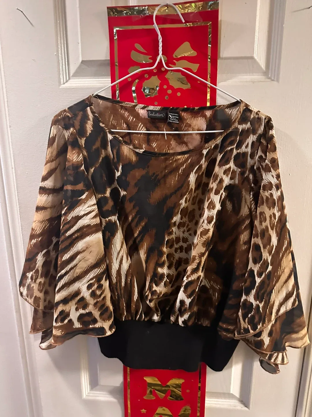 5 Selection Leopard Print Blouse size M image indicator(5)