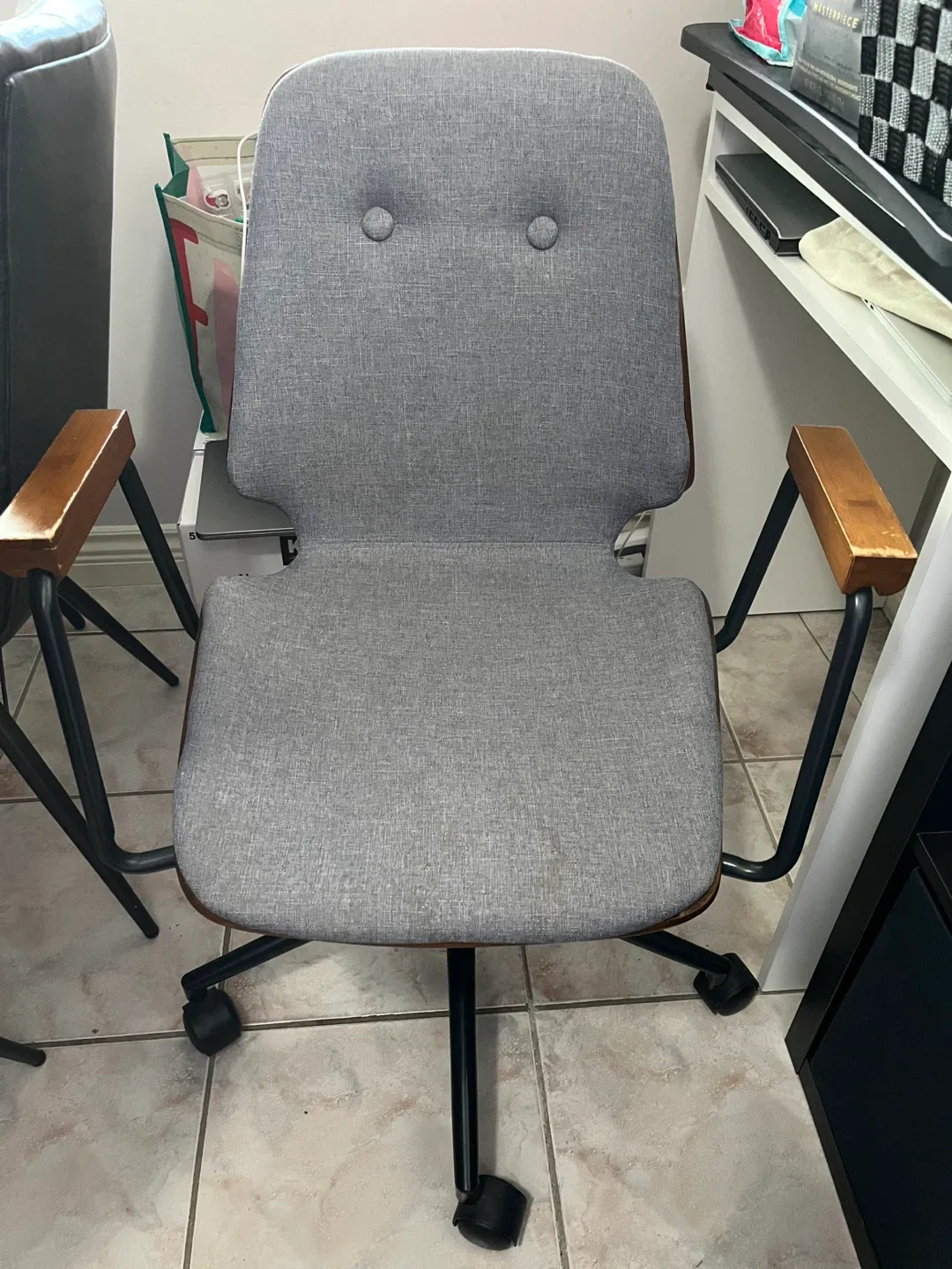 Moving sale - office chair OBO