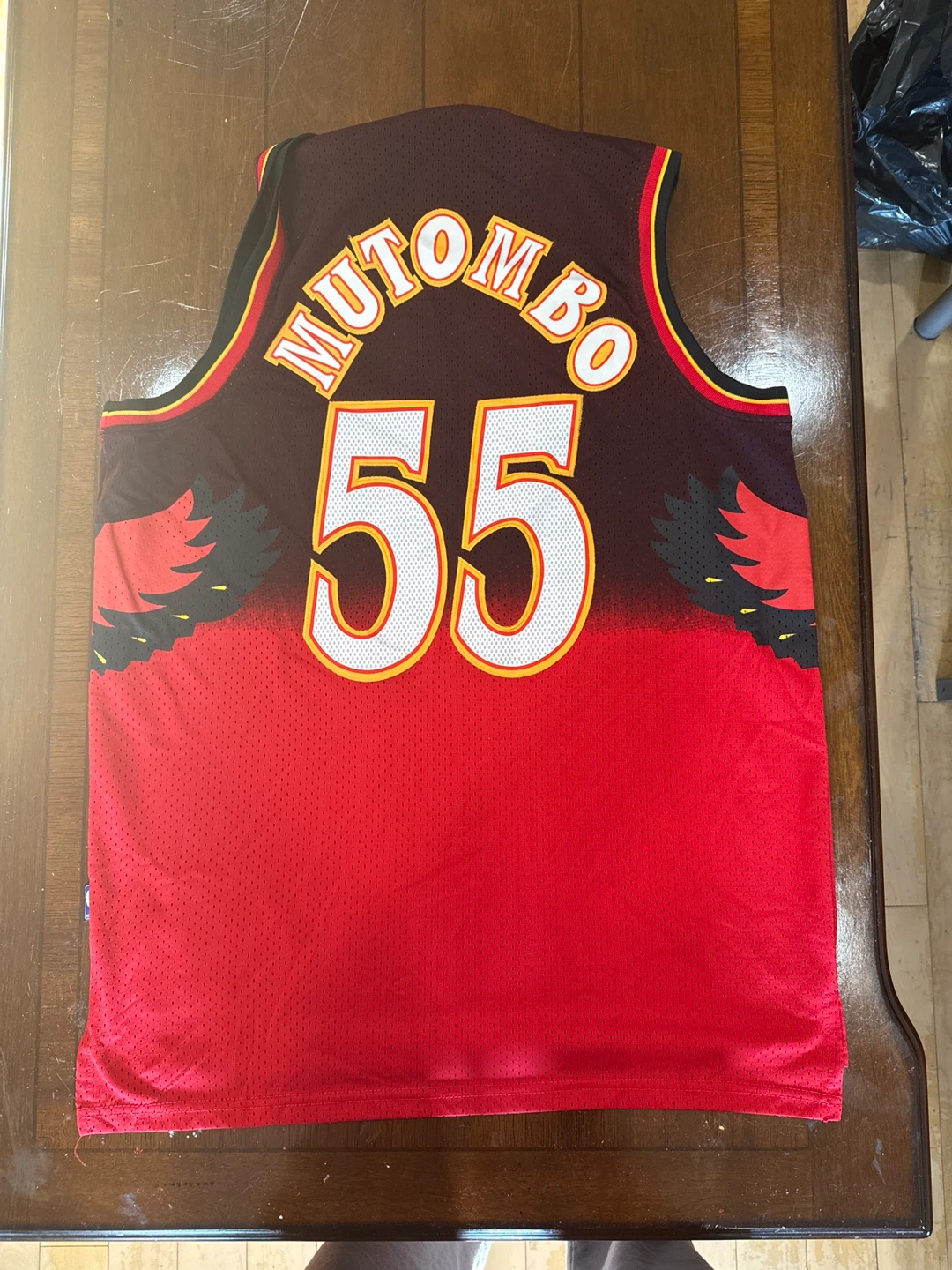 Adidas Mutombo Hawks Jersey XL - photo 2