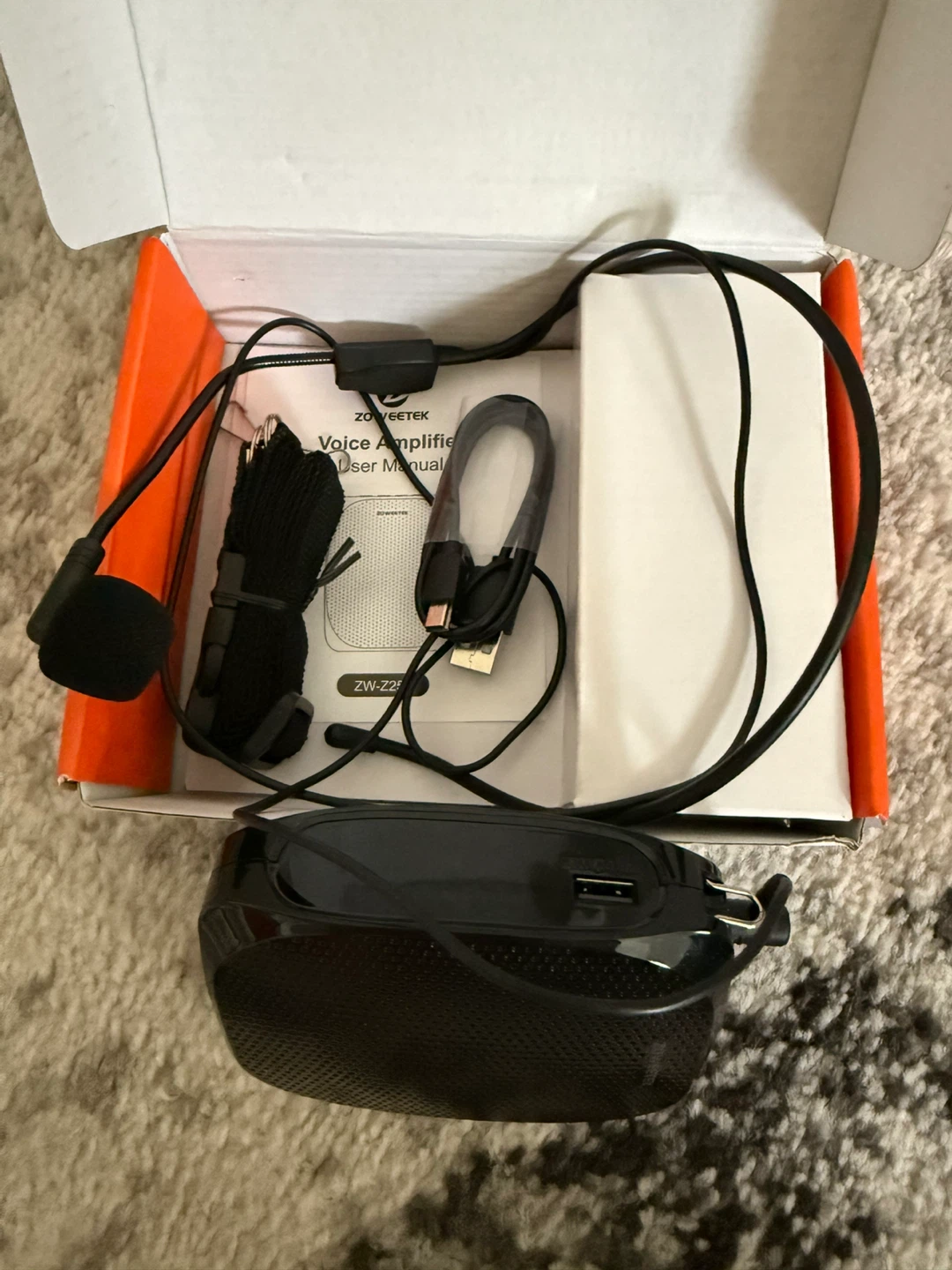 ZOWEETEK Portable Rechargeable Mini Voice Amplifier for Teachers - photo 2