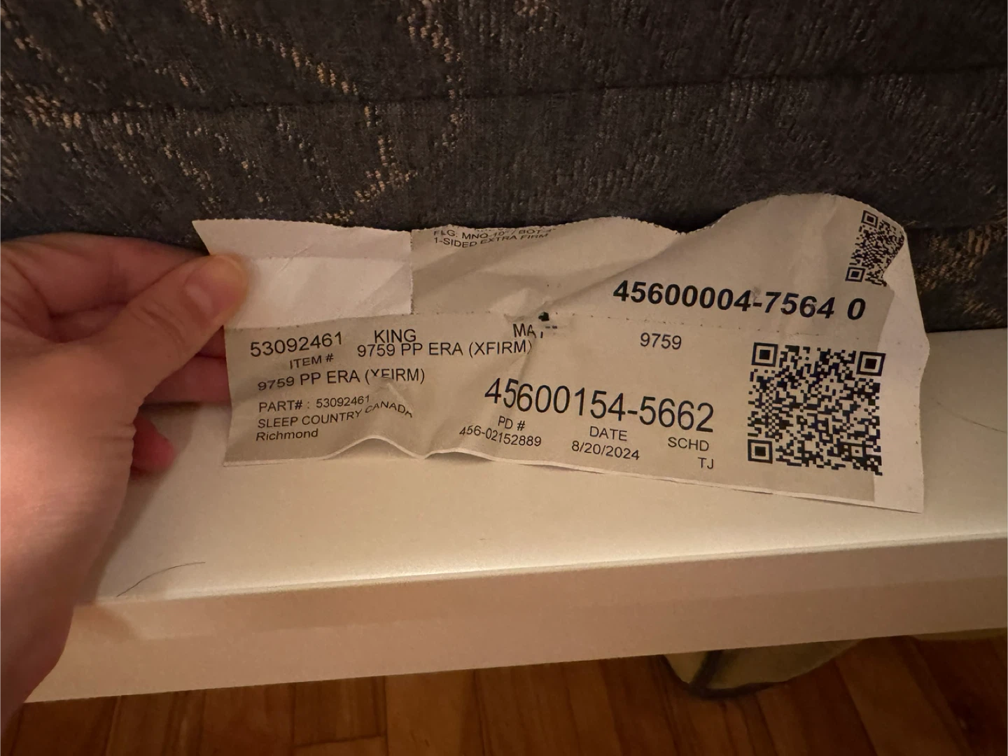 Moveout sale: King size Mattress with frame - photo 3