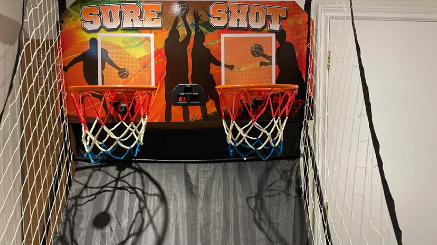 Sure Shot Basketball Arcade Game - photo 2