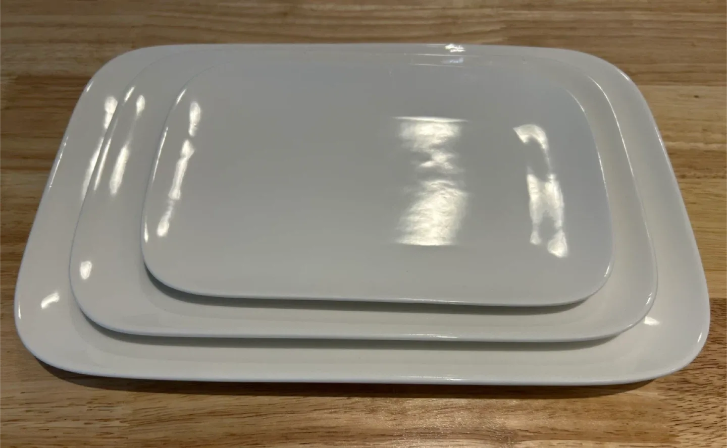 Set of 3 White Ceramic Serving Platters image indicator(2)