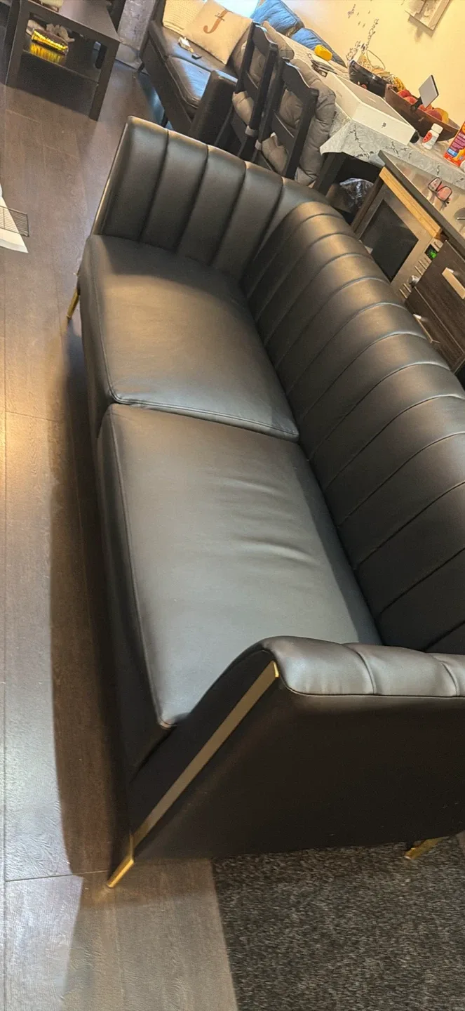 Black Leather black Sofa + 1 tv stand + for free coffe table