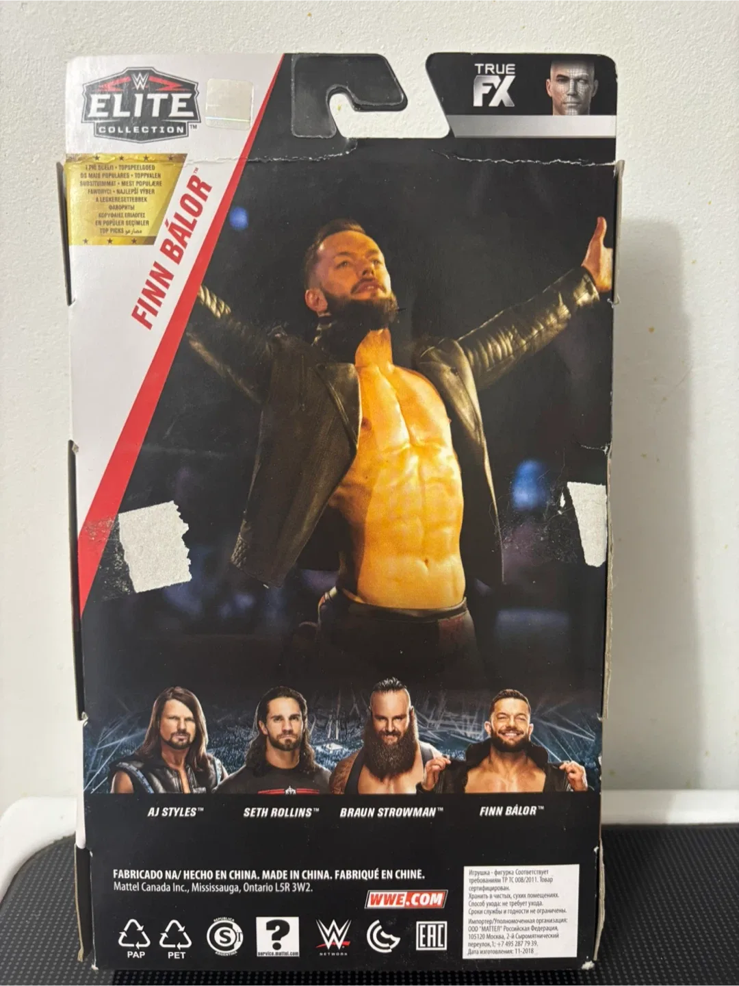 WWE Top Picks Elite Collection Finn Balor 2018 Action Figure image indicator(3)