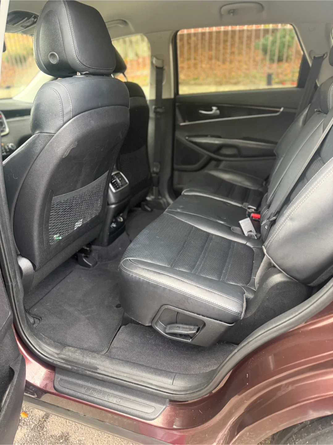 Kia Sorento SUV 2016 image indicator(9)