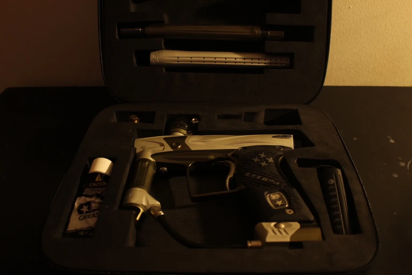 Planet Eclipse GEO Paintball Marker image indicator(4)