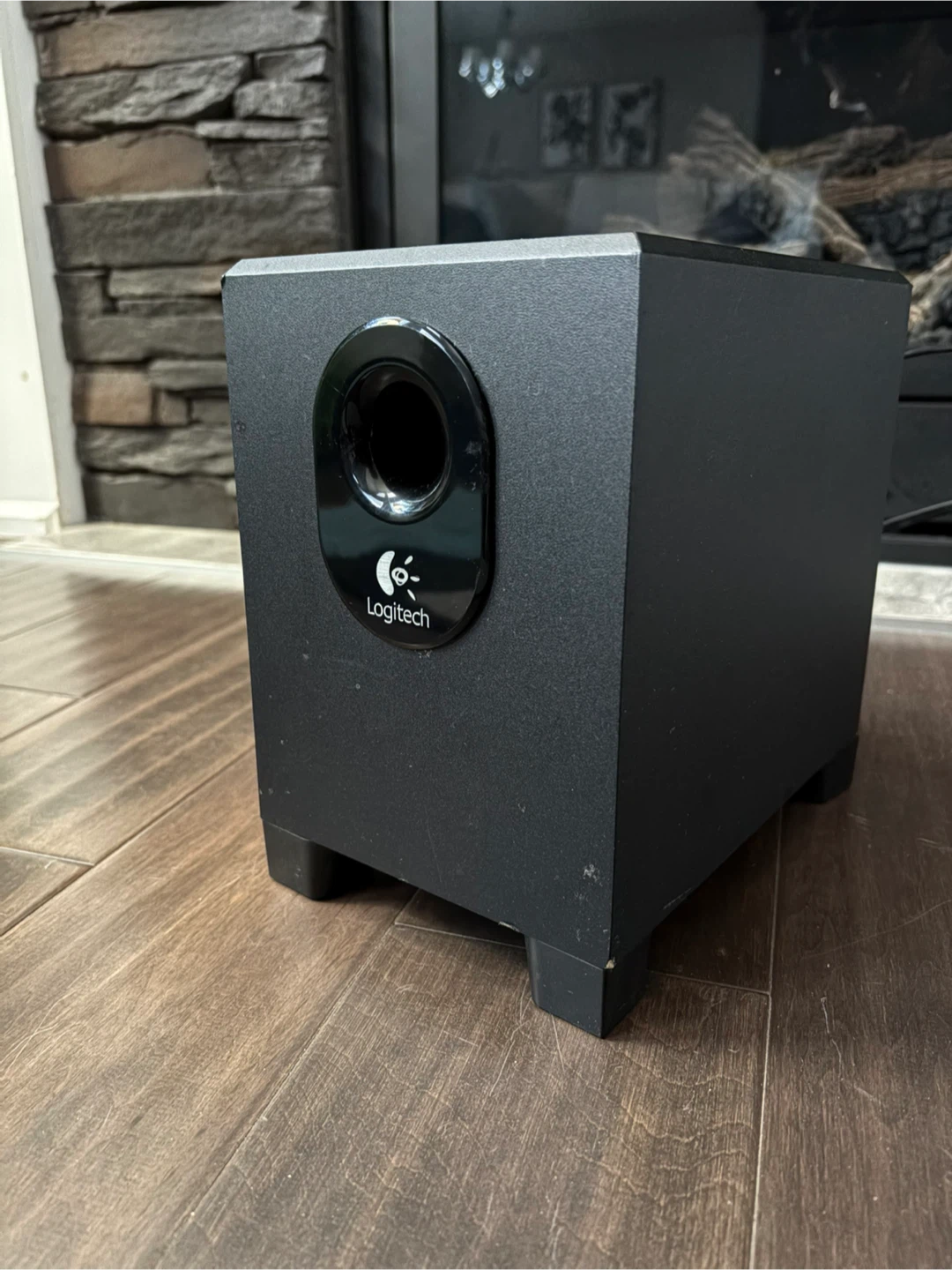 Logitech Z313 Speaker System - Pickup for Friday - photo 2