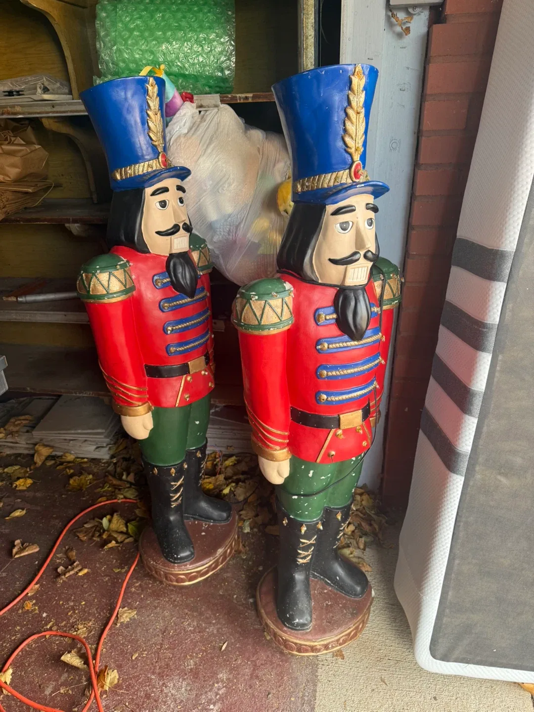 Pair of Nutcracker Soldier Statues image indicator(2)