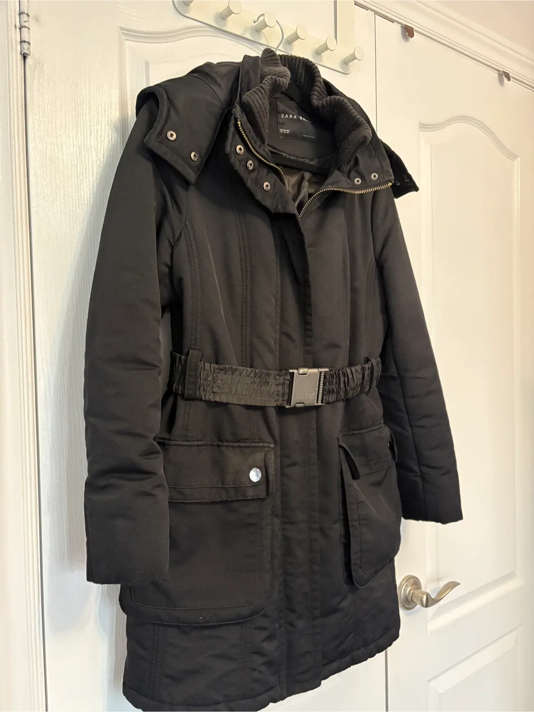 Zara Basic Black Winter Coat image indicator(3)