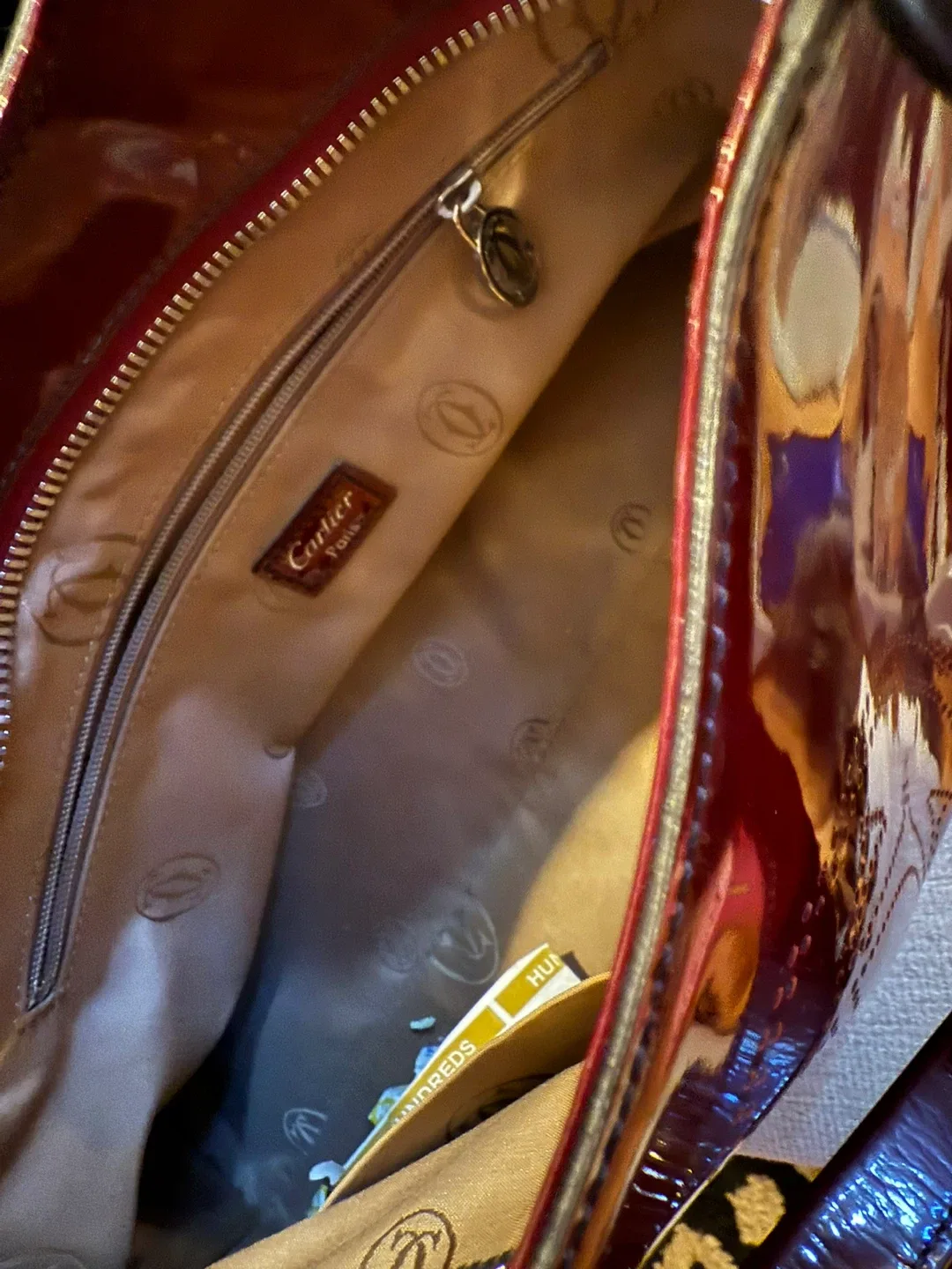 Cartier Burgundy Patent Leather Shoulder Bag image indicator(7)