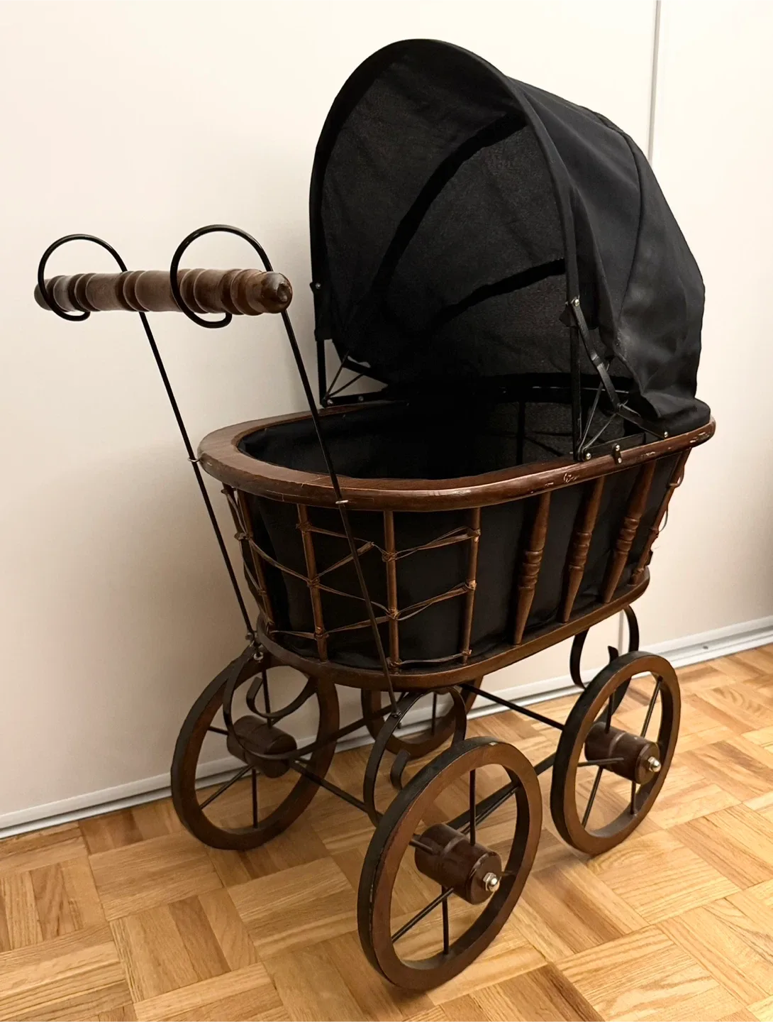 Large Vintage Antique Victorian Wooden Baby Doll Carriage