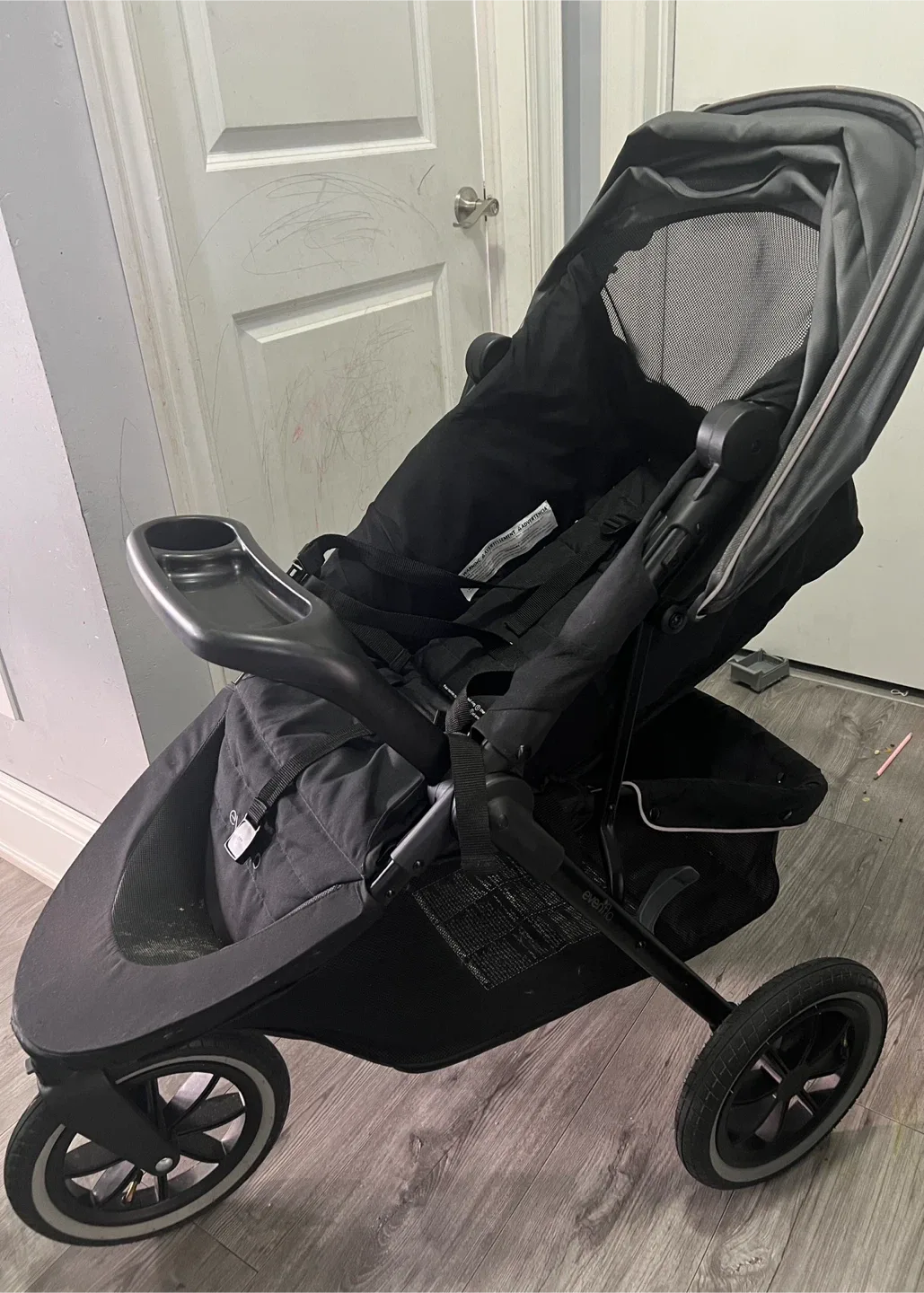 Evenflo Car Seat with free stroller image indicator(3)