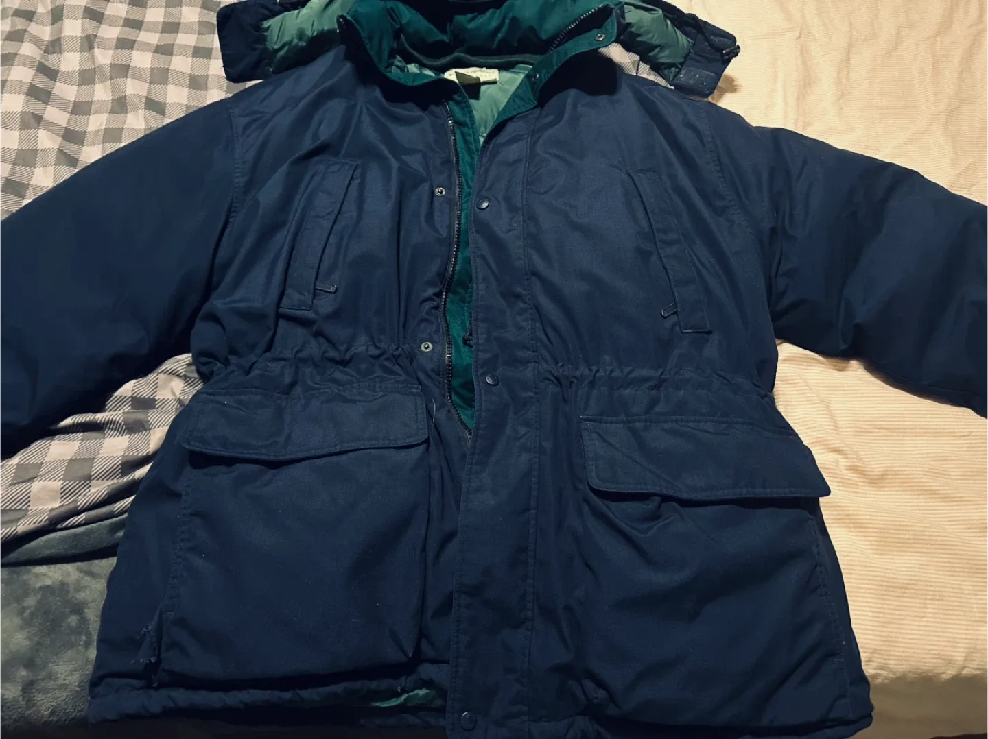90’s Eddie Bauer Navy Blue Parka