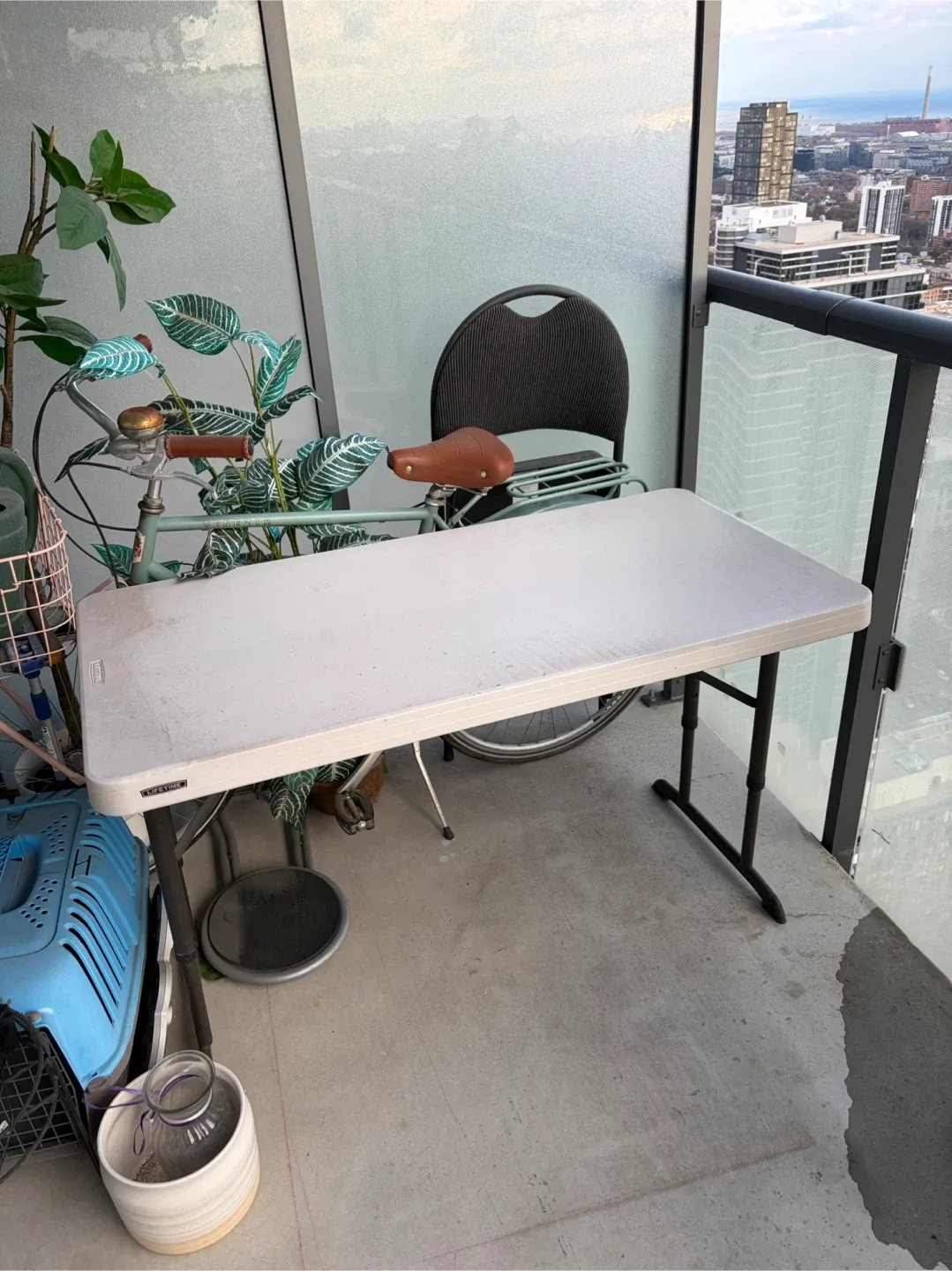 Foldable Table + Chair Set — Pickup Nov 21 Only