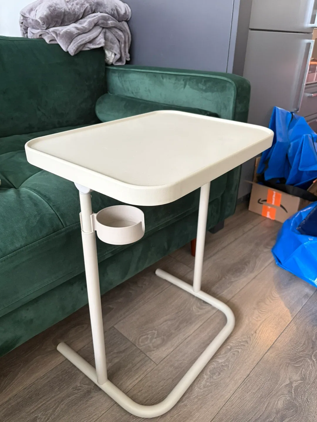Beige side table with cup holder – great condition