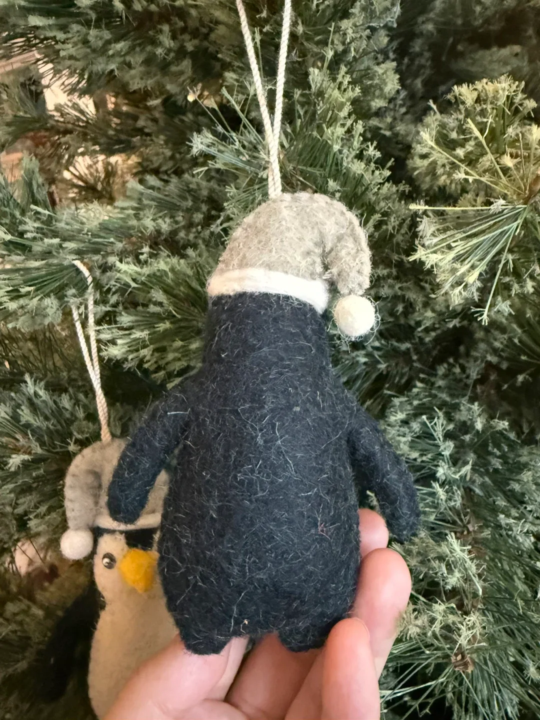 Handmade felted penguin ornaments image indicator(4)