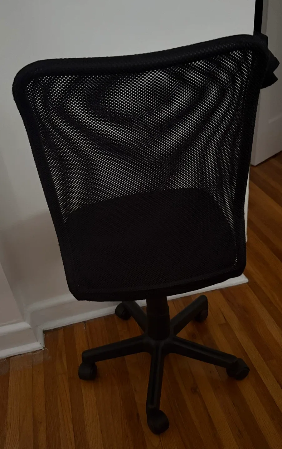 Black Mesh Office Chair image indicator(3)