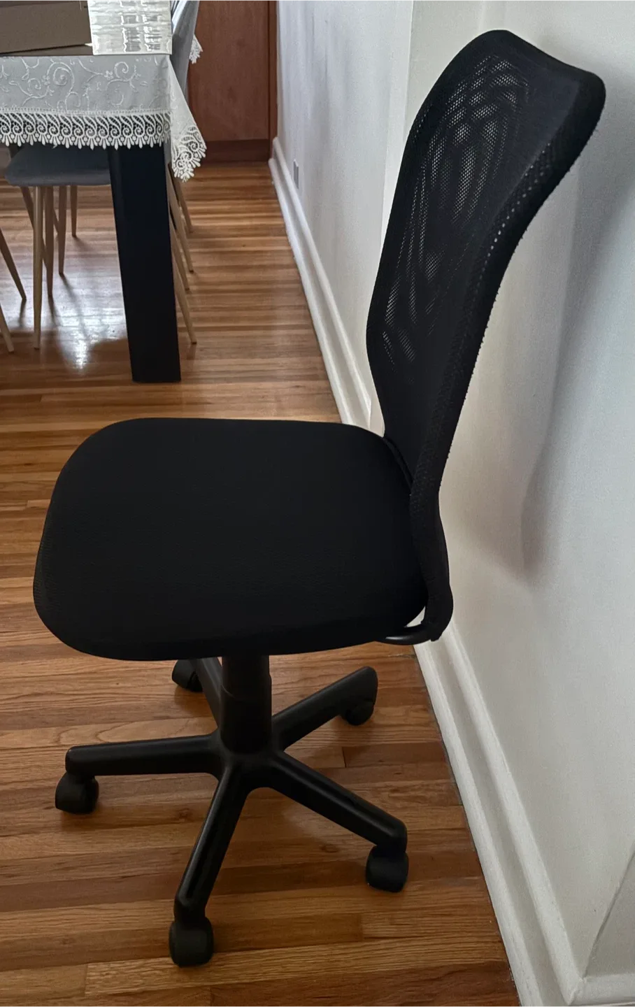 Black Mesh Office Chair image indicator(2)