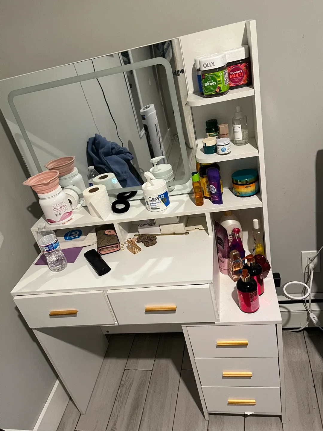 Vanity Table with Lighted Mirror and chair image indicator(2)