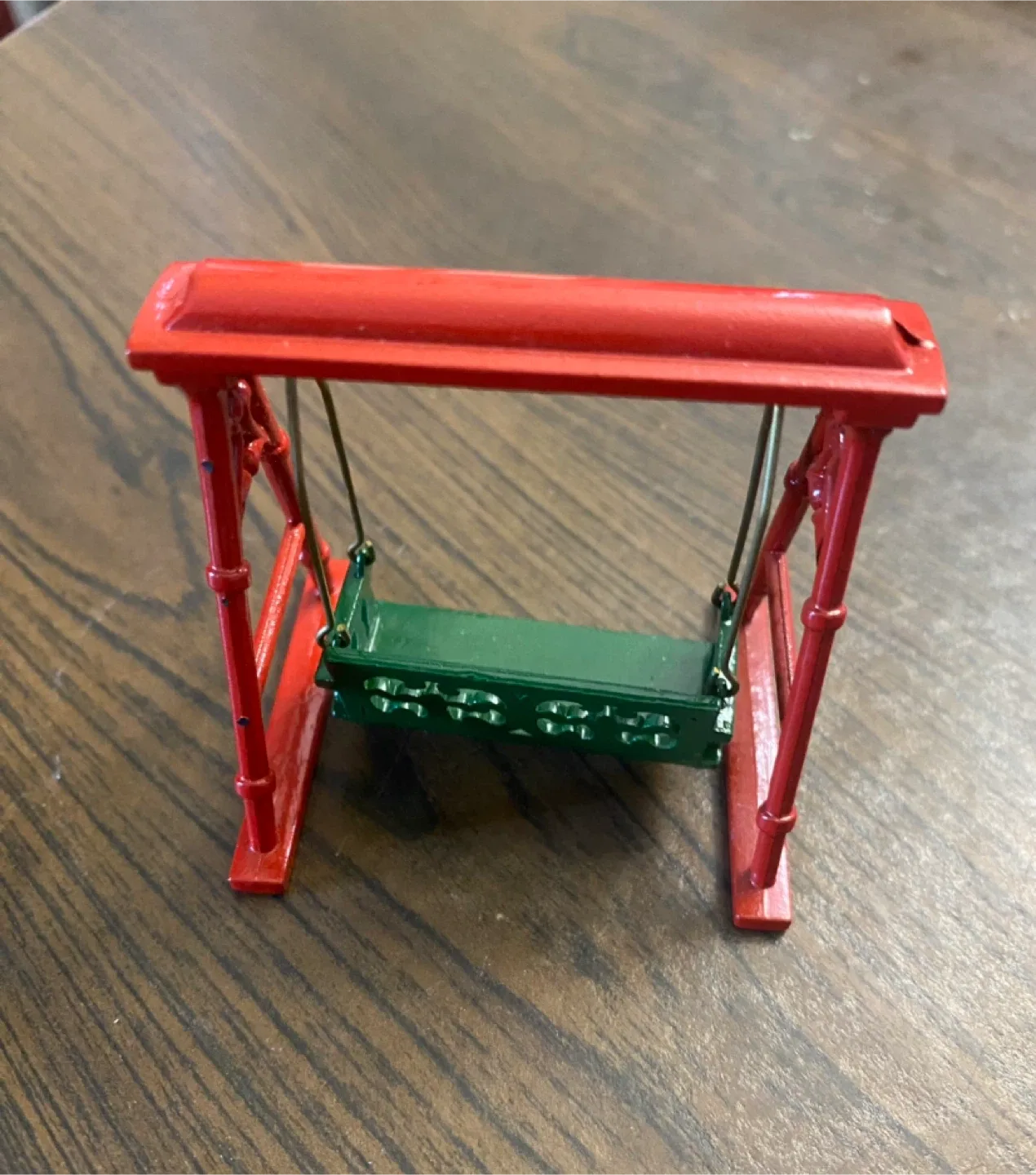 Miniature Metal Porch Swing image indicator(2)